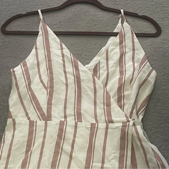 White Closet striped wrap dress size XS new with tags - Picture 4 of 10